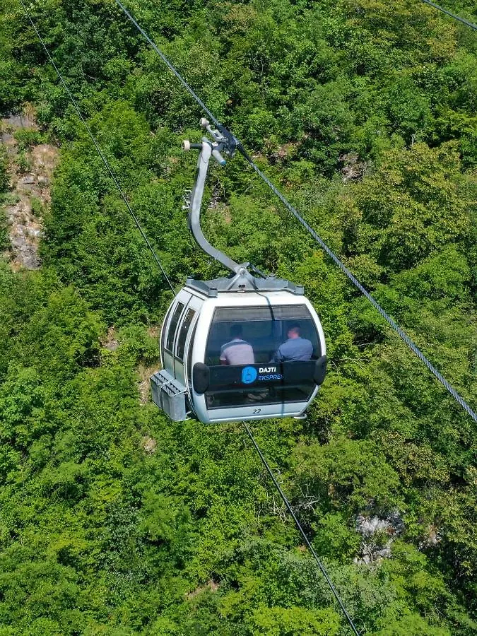 Dajti Tower - Hotel Belvedere 4*,  Albania